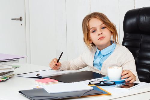 Puis-je emmener mon enfant au travail ?