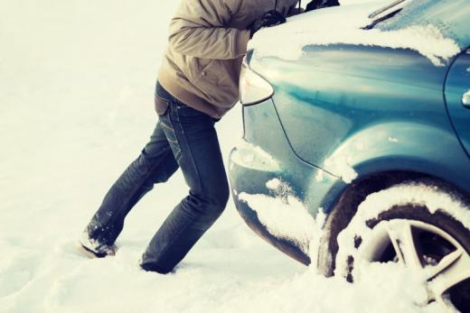 Ai-je le droit de ne pas aller travailler à cause de la neige ? Droit-travail-France