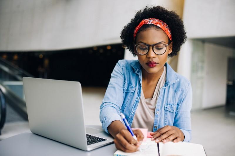 Prélèvement à la source : que faire lorsque vous obtenez votre premier emploi ? 